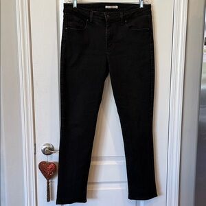 Black Levi’s Classic Mid Rise Skinny Womens Size 14